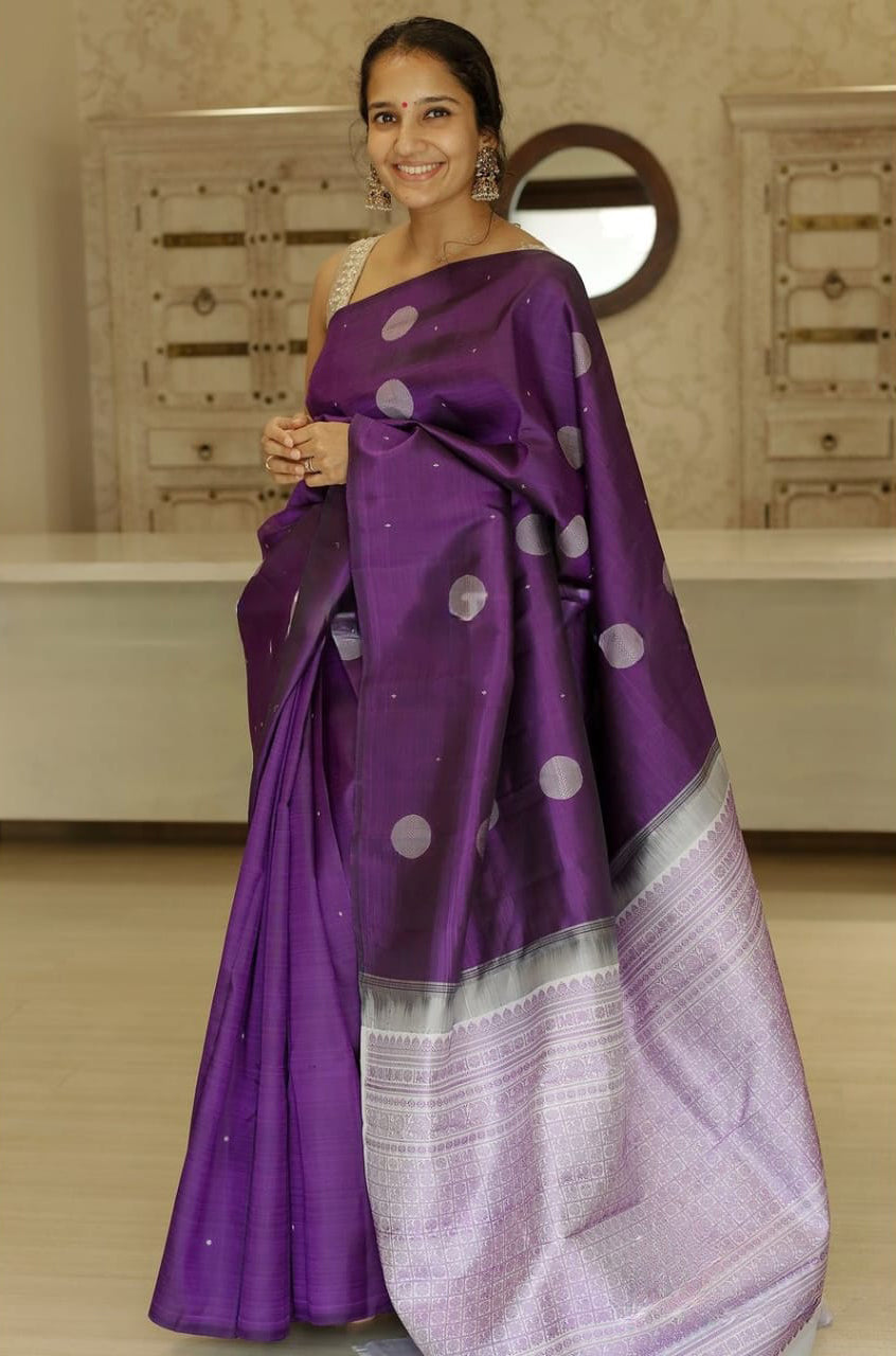 Exemplary Purple Soft Silk Saree With Transcendent Blouse Piece