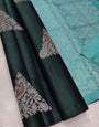 Confounding Green Soft Silk Saree With Sumptuous Blouse Piece