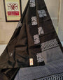 Redolent Black Soft Silk Saree With Moiety Blouse Piece