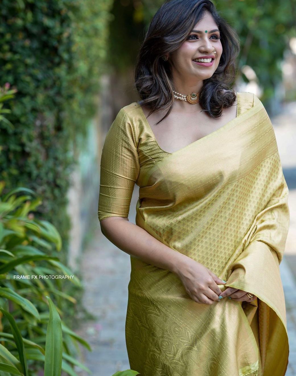 Twirling Yellow Soft Silk Saree With Effervescent Blouse Piece