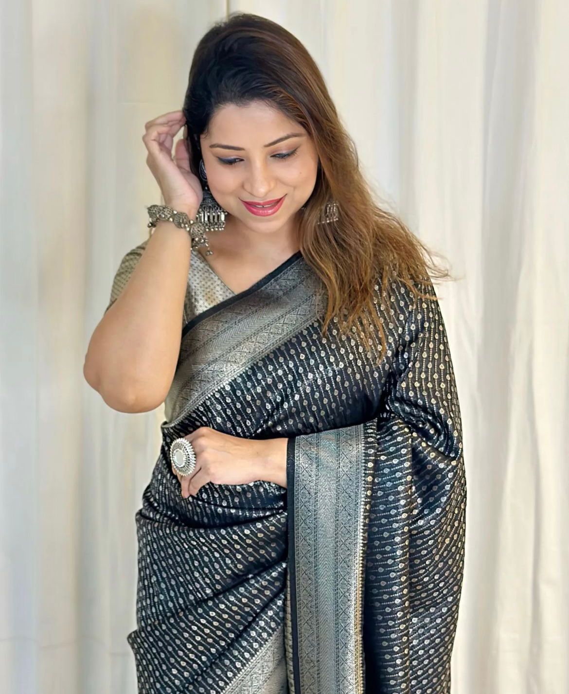 Fancifull Black Soft Silk Saree With Super Palimpsest Blouse Piece