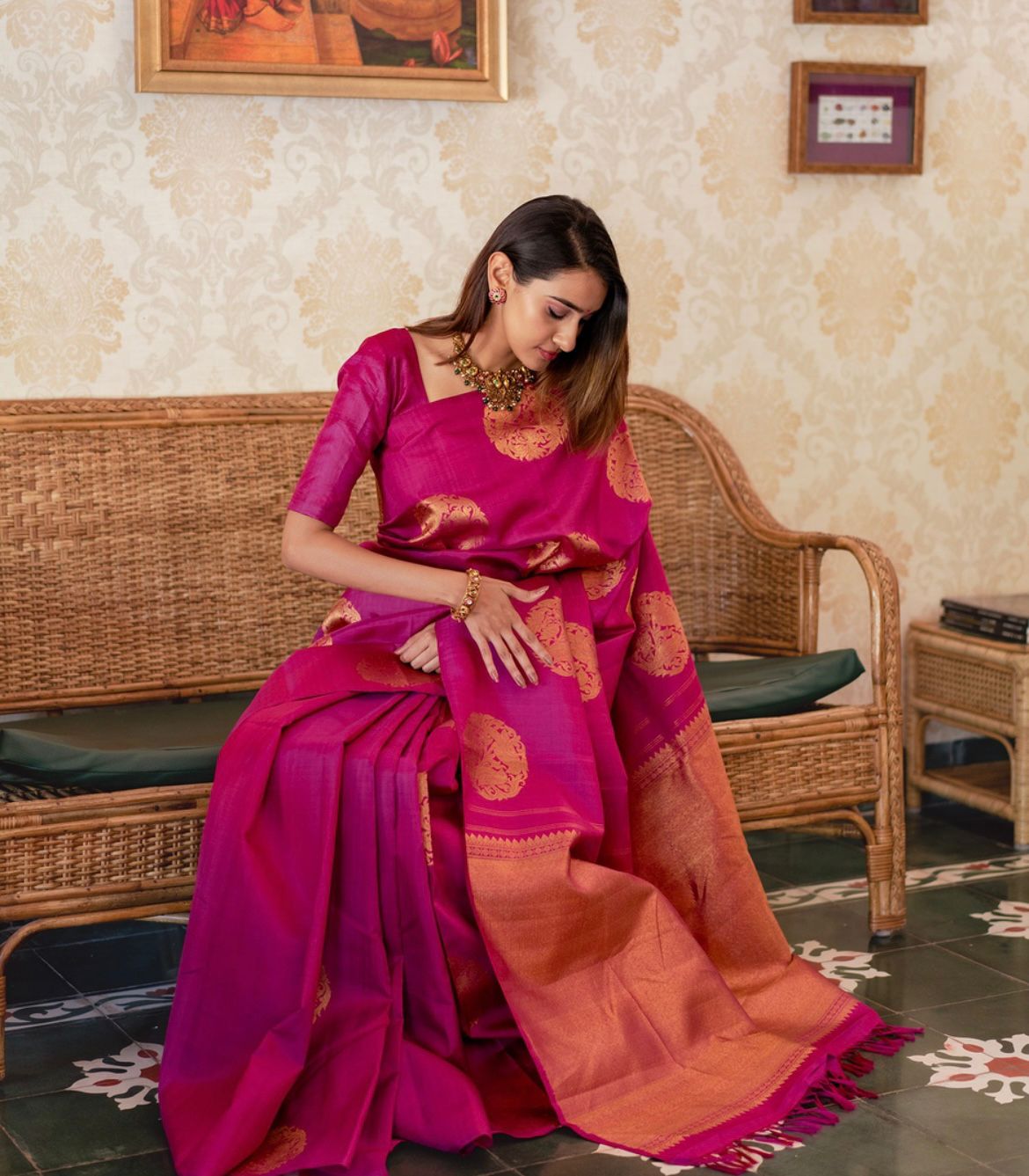 Arresting Dark Pink Soft Silk Saree With Nemesis Blouse Piece