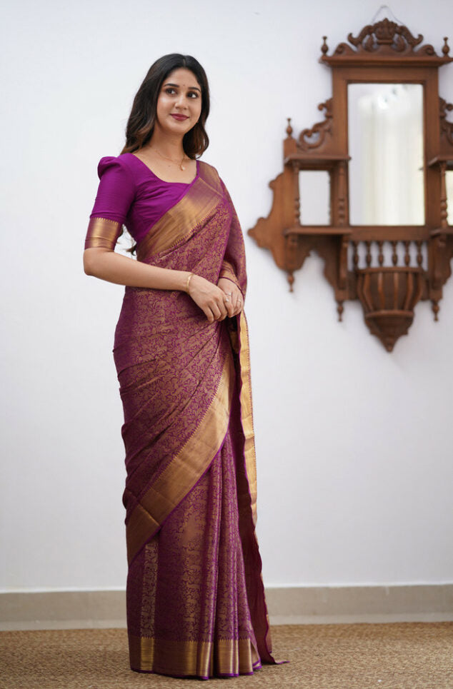 Mellifluous Purple Soft Silk Saree With Bucolic Blouse Piece