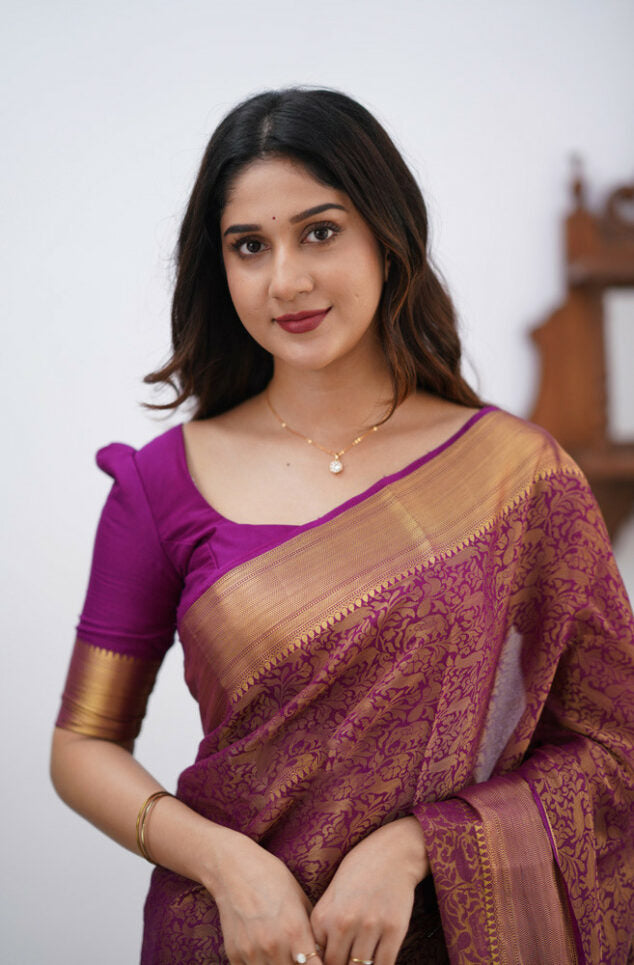 Mellifluous Purple Soft Silk Saree With Bucolic Blouse Piece