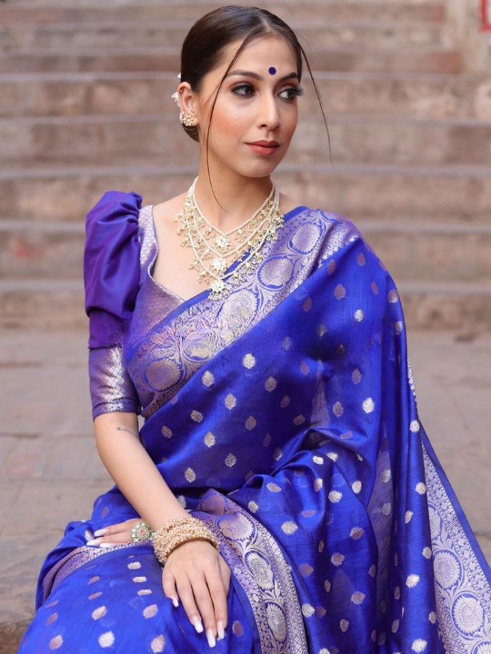 Alluring Blue Soft Silk Saree With Beleaguer Blouse Piece