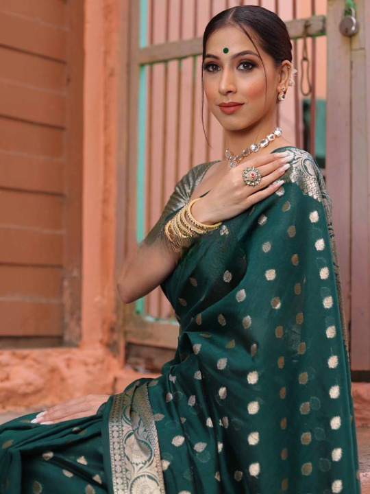 Whimsical Green Soft Silk Saree With Ailurophile Blouse Piece