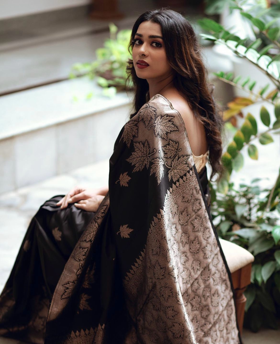 Demure Black Soft Silk Saree With Ornate Blouse Piece