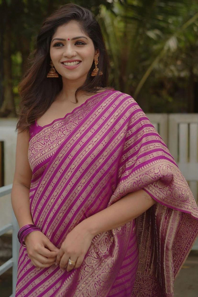 Opulent Magenta Soft Silk Saree With Exquisite Blouse Piece