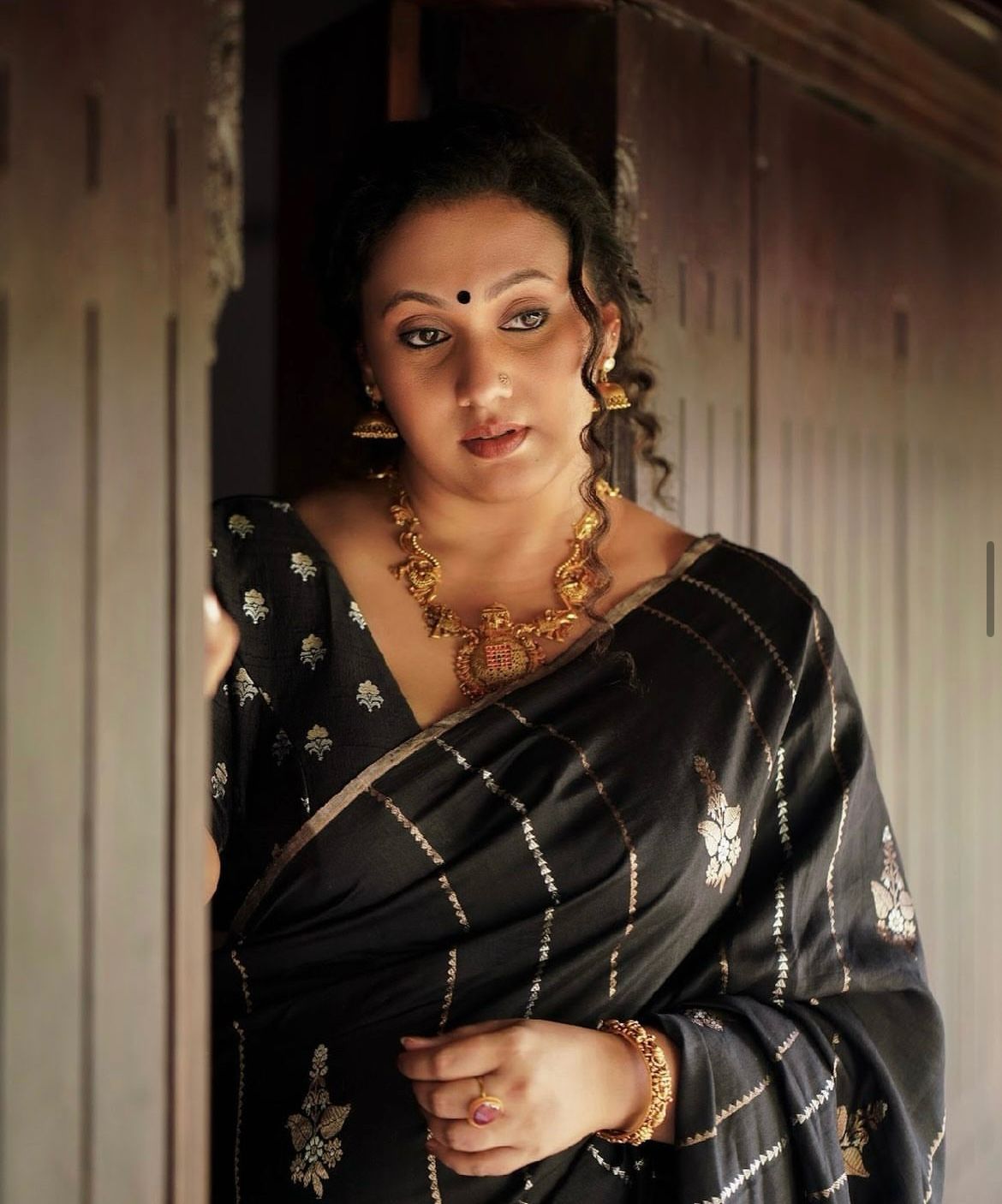 Adorable Black Soft Silk Saree With Enigmatic Blouse Piece