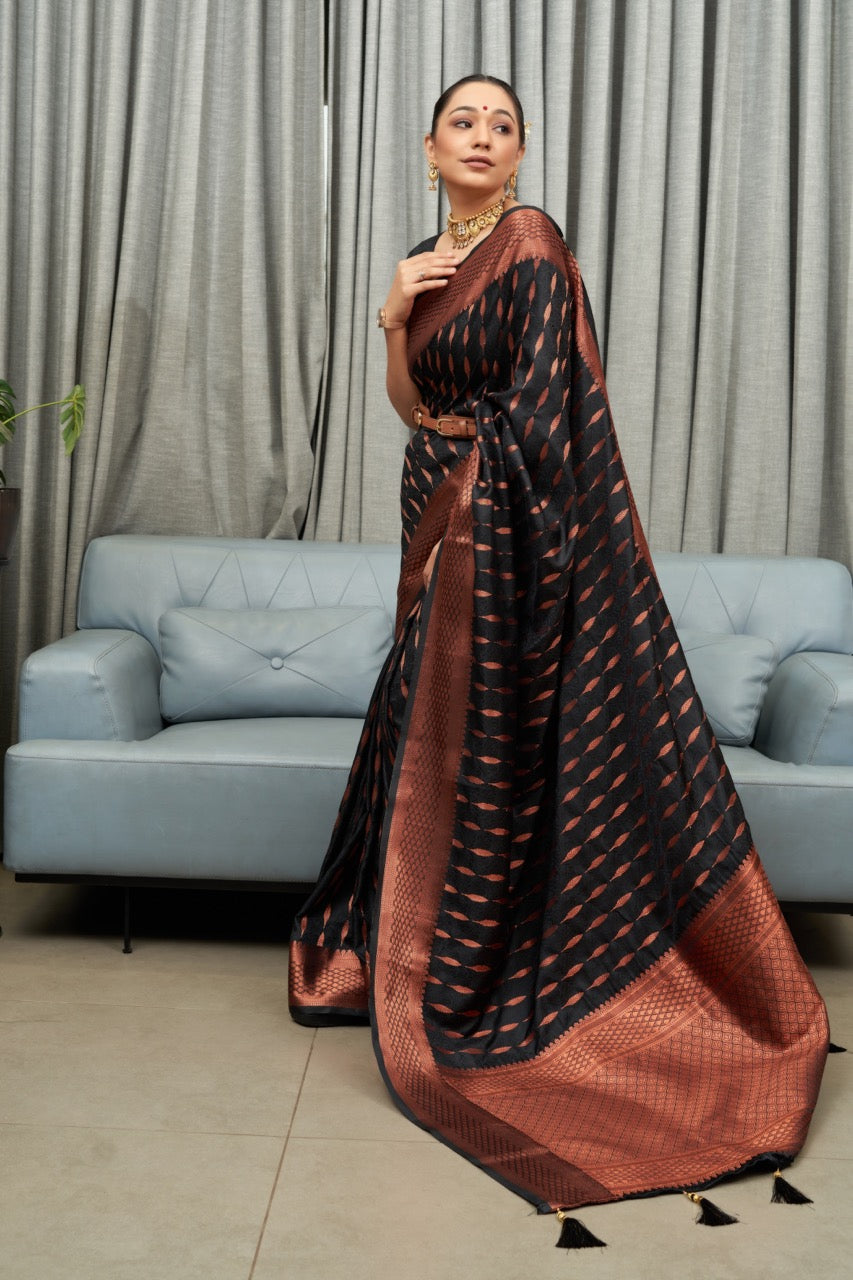 Surreptitious Black Soft Silk Saree With Ethnic Blouse Piece