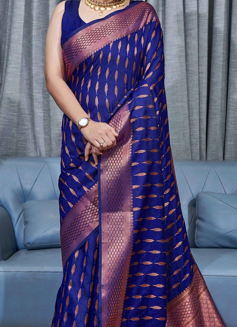 Seraglio Blue Soft Silk Saree With Blooming Blouse Piece