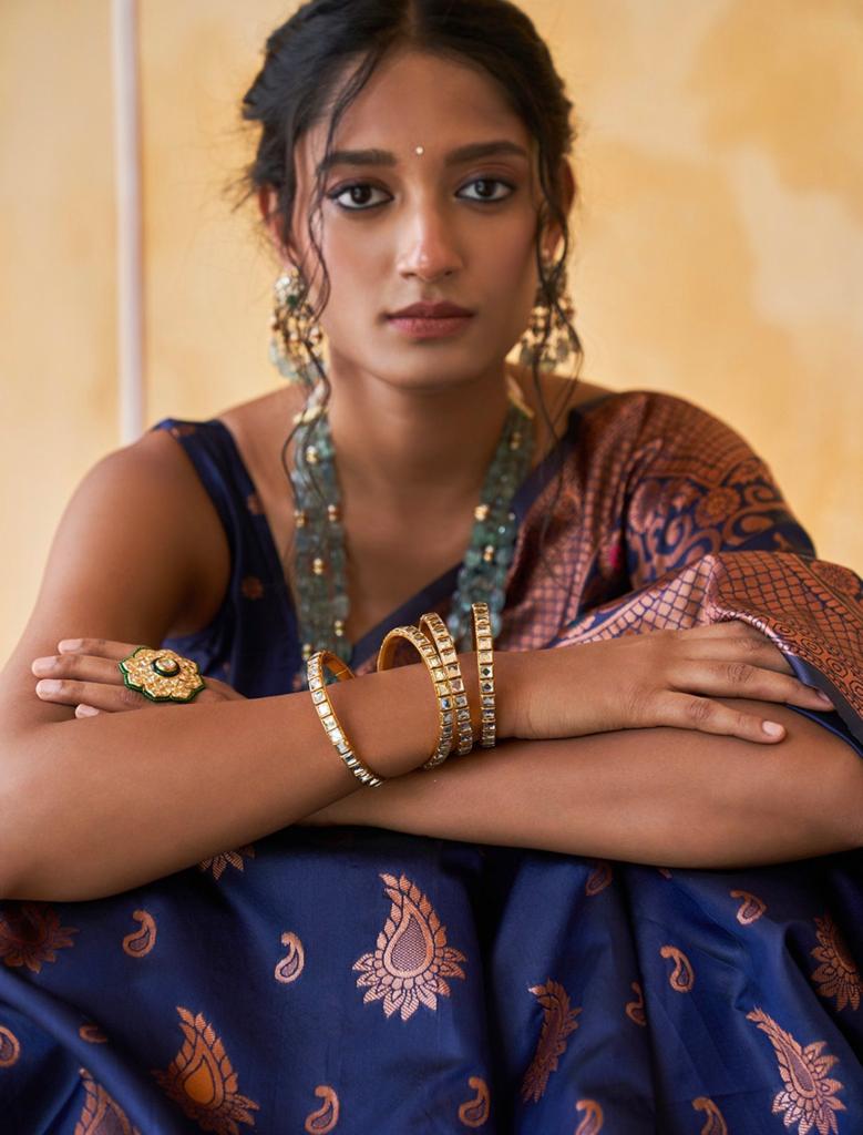 Excellent Navy Blue Soft Silk Saree With Conflate Blouse Piece