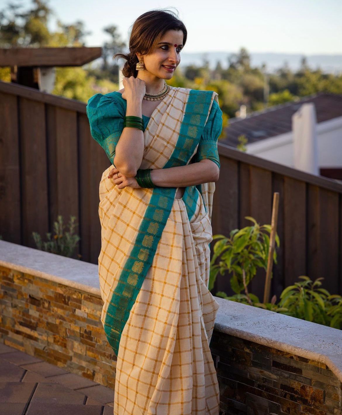 Inimitable Beige Soft Silk Saree With Magnificat Blouse Piece