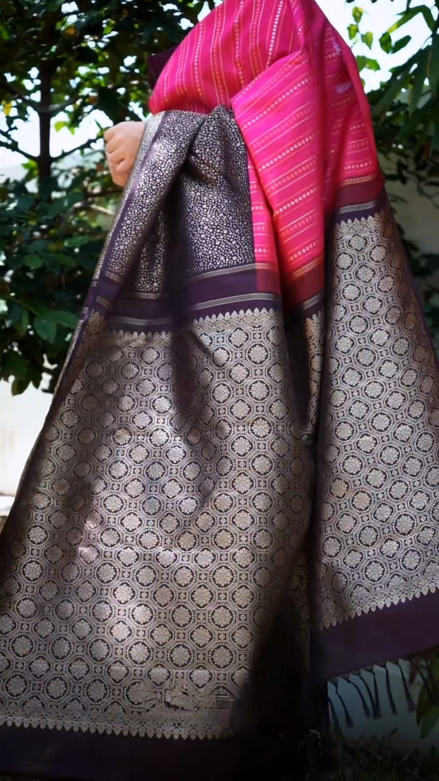 Pretty Dark Pink Soft Silk Saree With Dazzling Blouse Piece