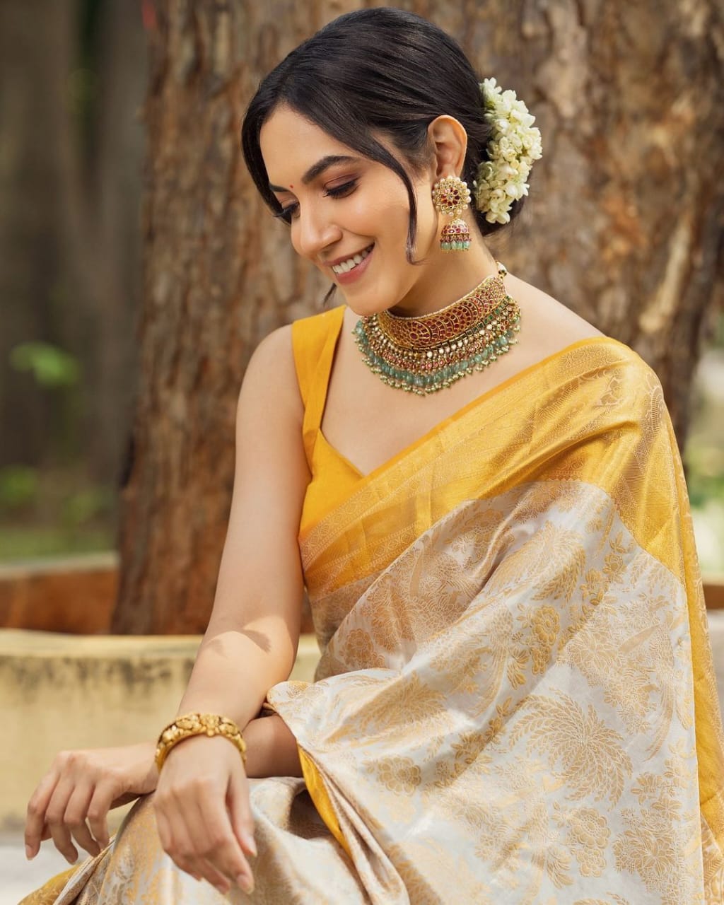 Nectarous Beige Soft Silk Saree With Improbable Blouse Piece