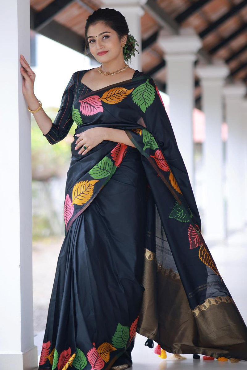 Redolent Black Soft Silk Saree With Snazzy Blouse Piece