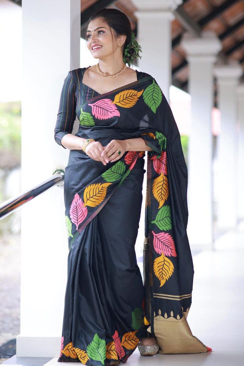 Redolent Black Soft Silk Saree With Snazzy Blouse Piece