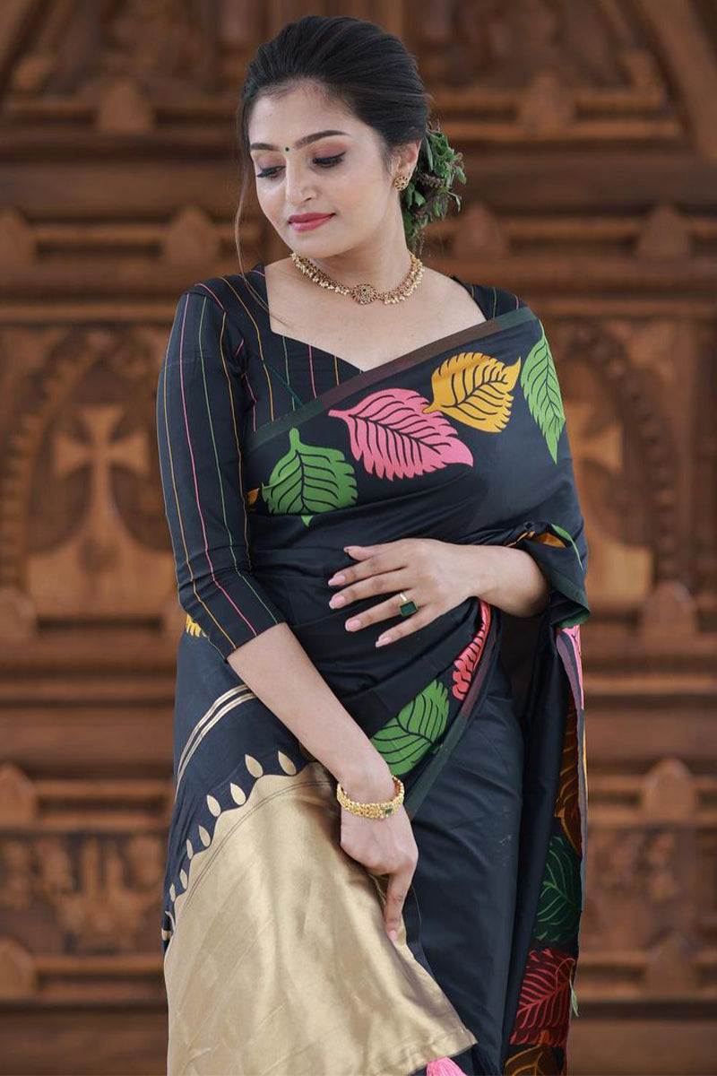 Redolent Black Soft Silk Saree With Snazzy Blouse Piece