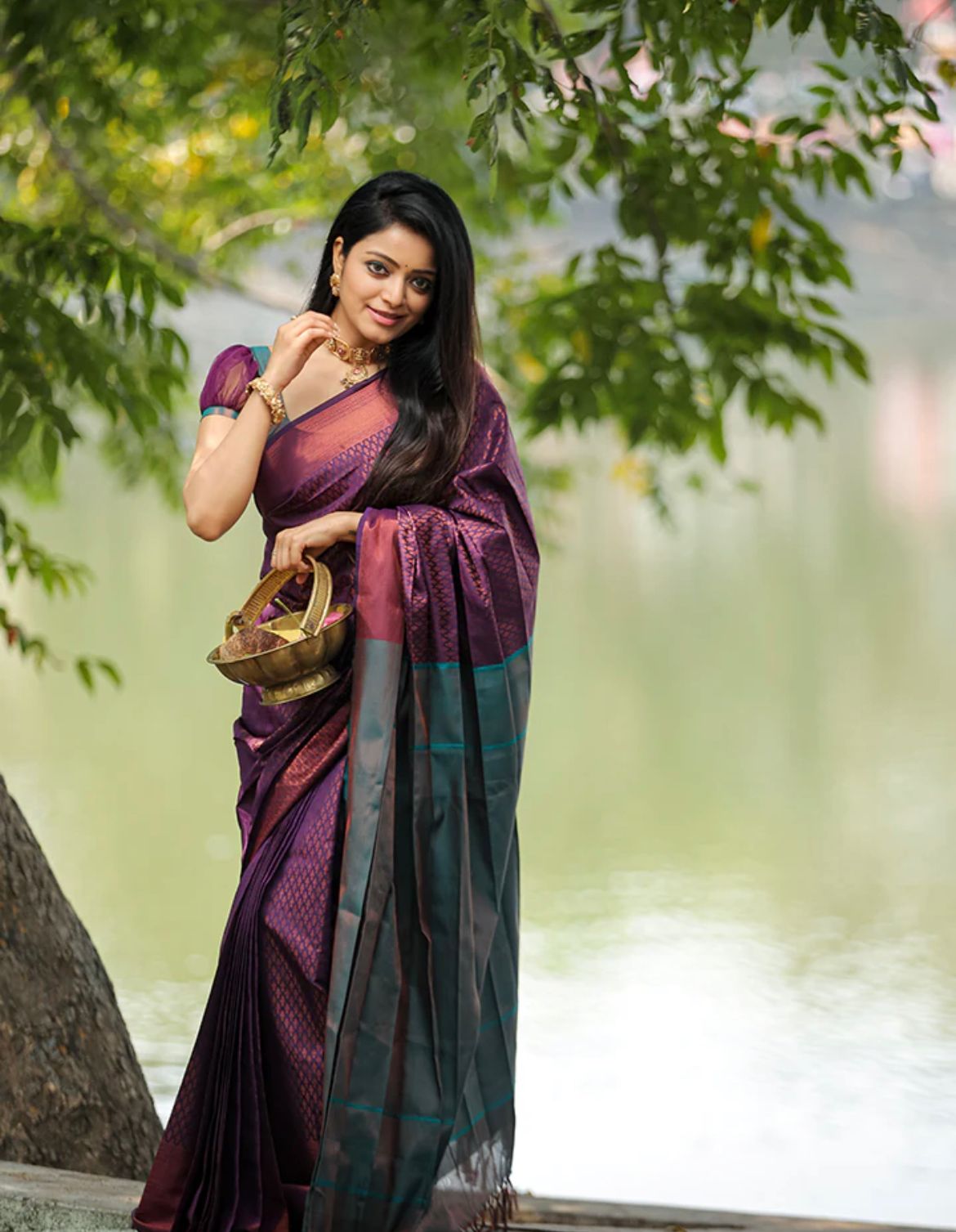 Ratatouille Purple Soft Silk Saree With Lustrous Blouse Piece