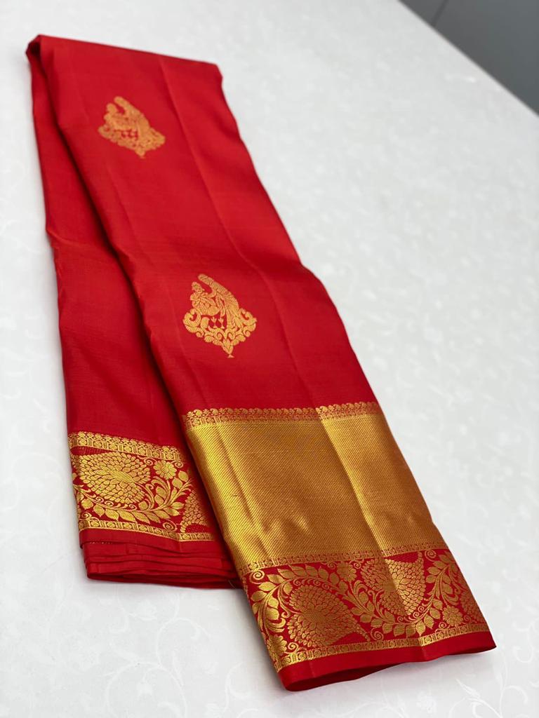 Wonderful Red Soft Banarasi Silk Saree With Assemblage Blouse Piece