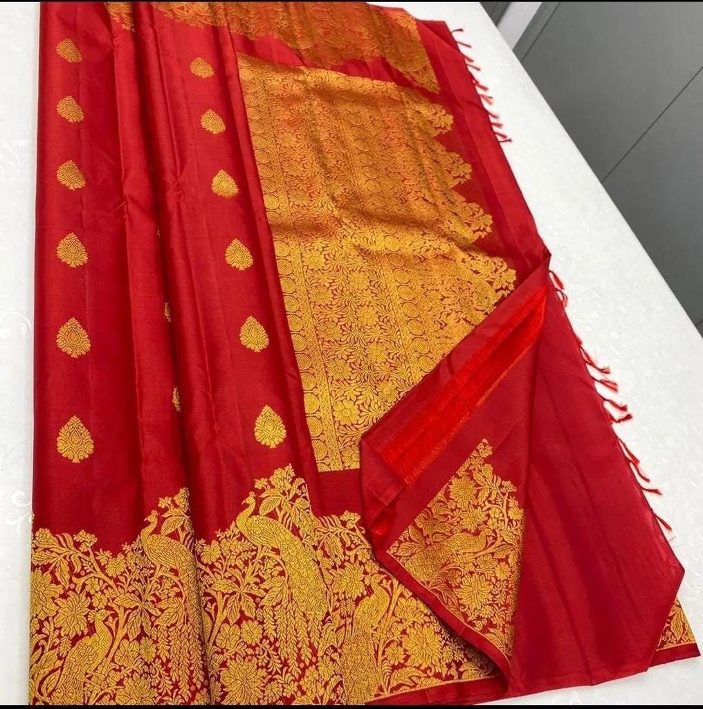 Trendy Red Soft Banarasi Silk Saree With Excellent Blouse Piece