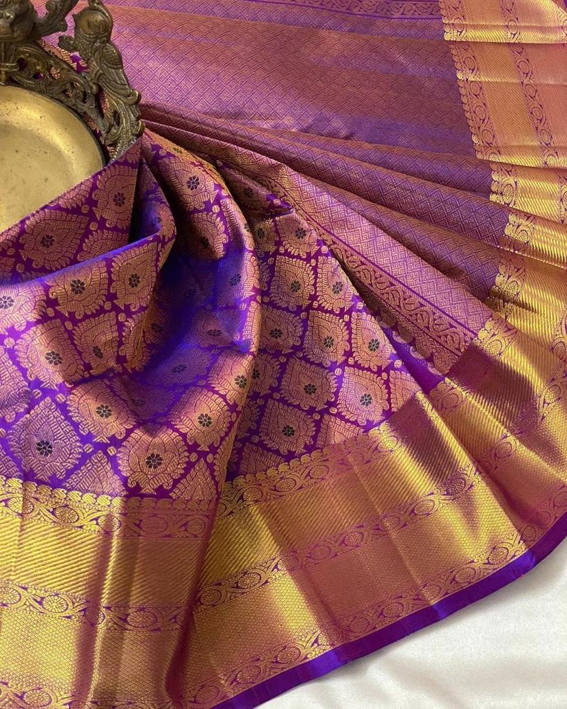 Scrupulous Purple Soft Silk Saree With Phenomenal Blouse Piece