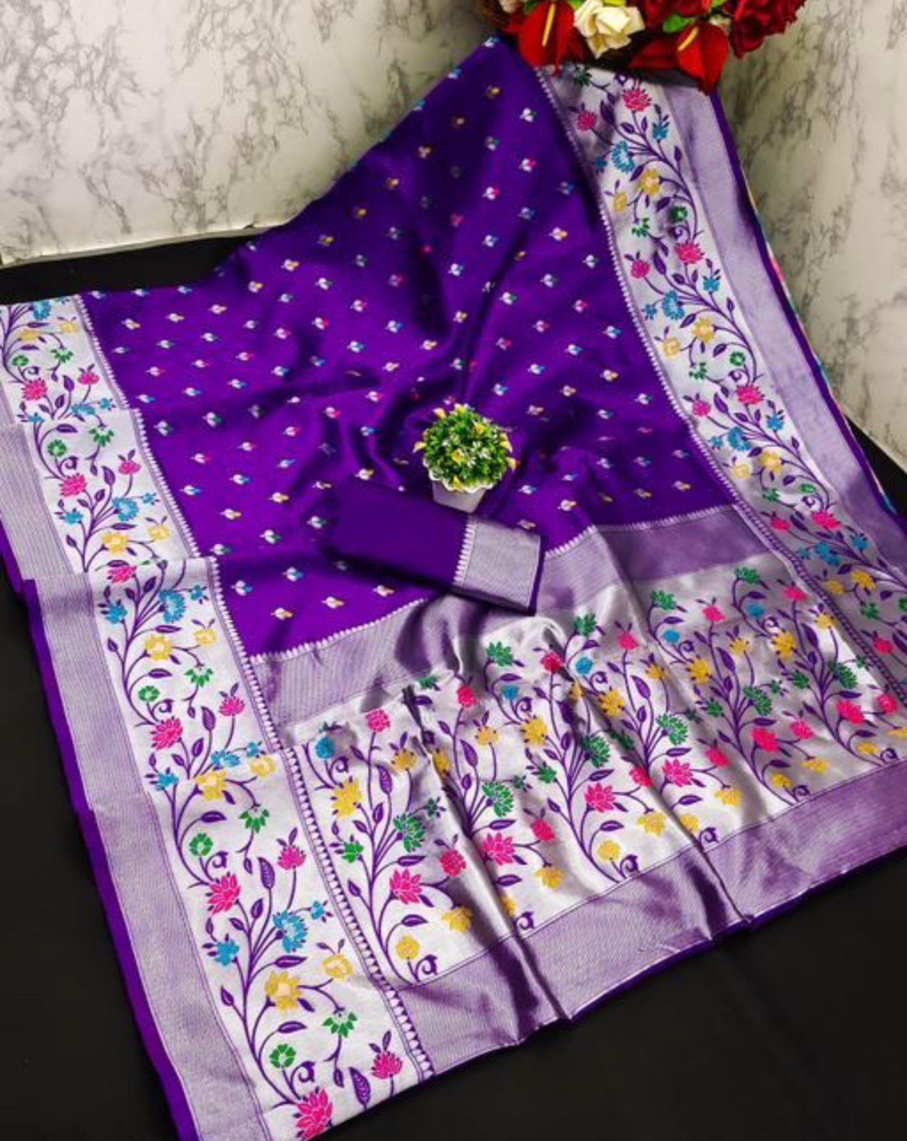 Amiable Purple Paithani Silk Saree With Sensational Blouse Piece