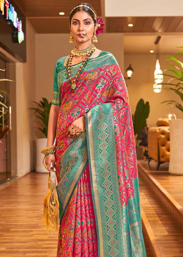 Entrancing Dark Pink Patola Silk Saree with Adoring Blouse Piece