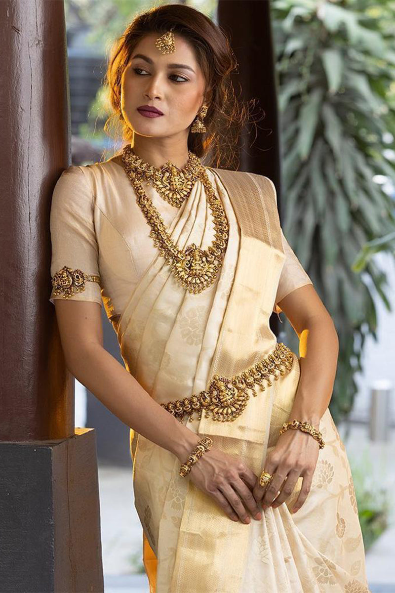 Quixotic Beige Soft Banarasi Silk Saree With Tempting Blouse Piece