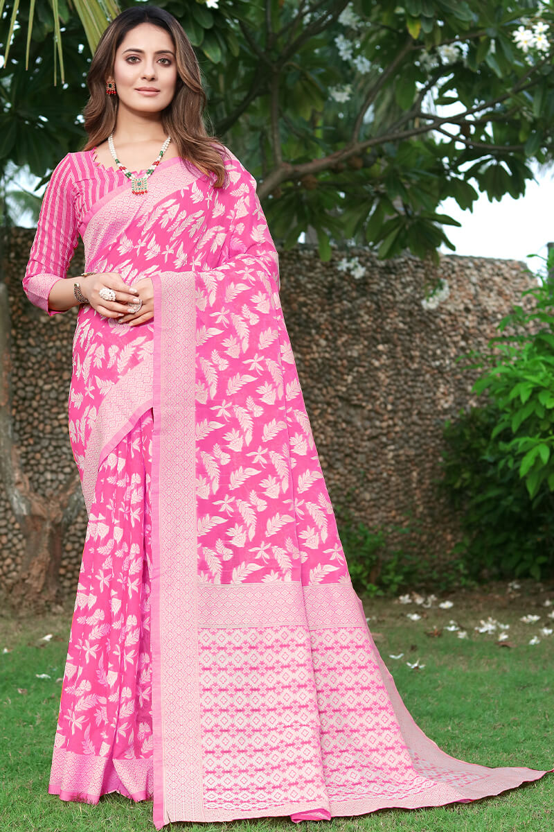 Twirling Dark Pink Cotton Silk Saree With Wonderful Blouse Piece