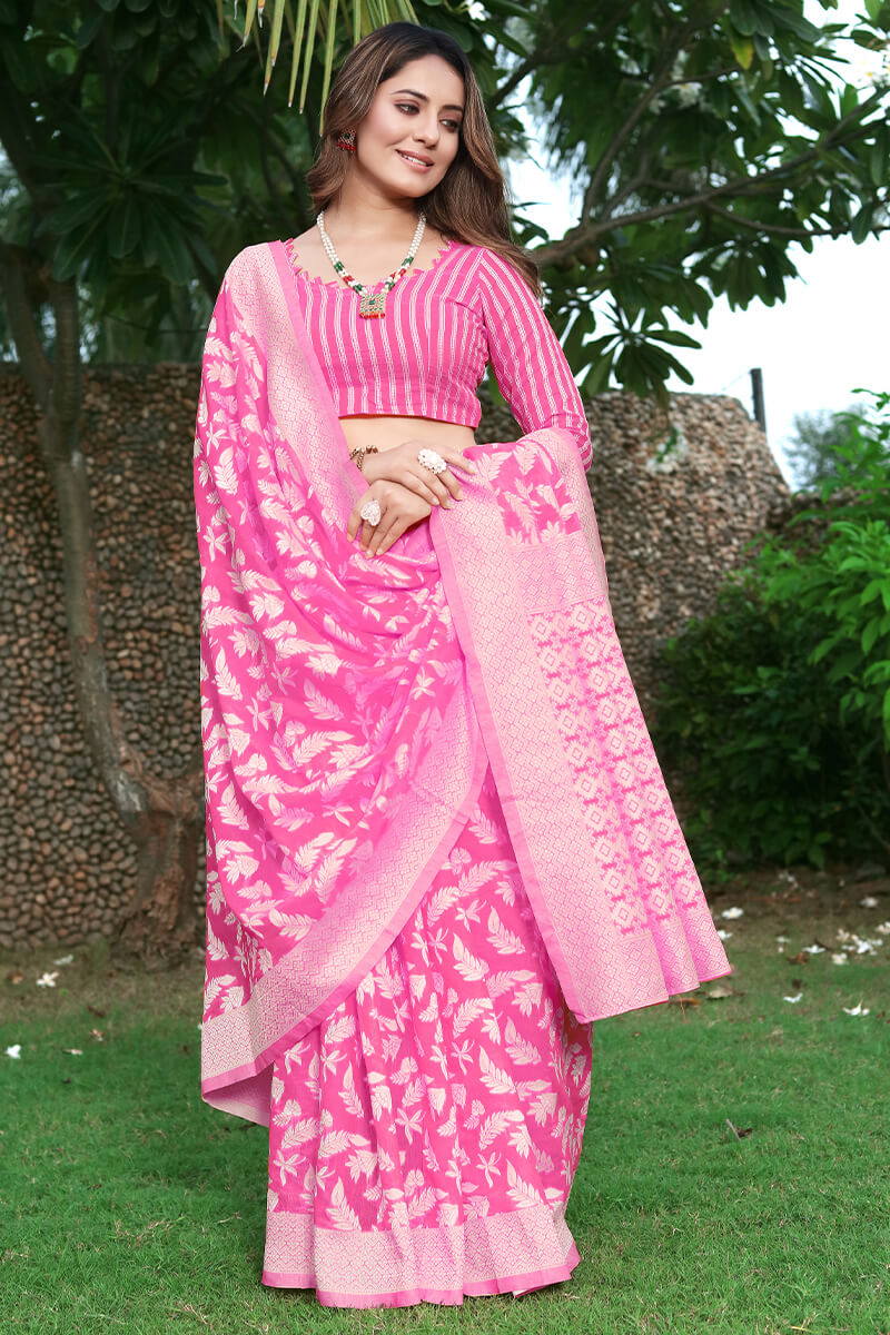 Twirling Dark Pink Cotton Silk Saree With Wonderful Blouse Piece