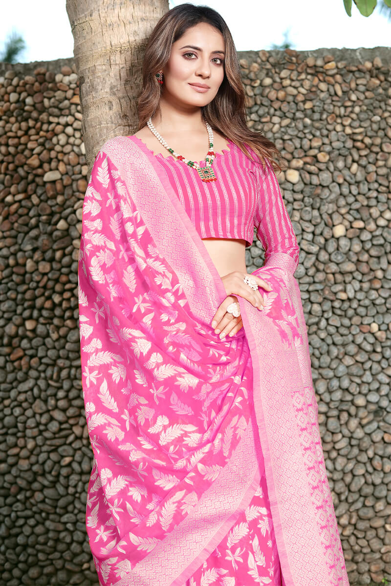 Twirling Dark Pink Cotton Silk Saree With Wonderful Blouse Piece