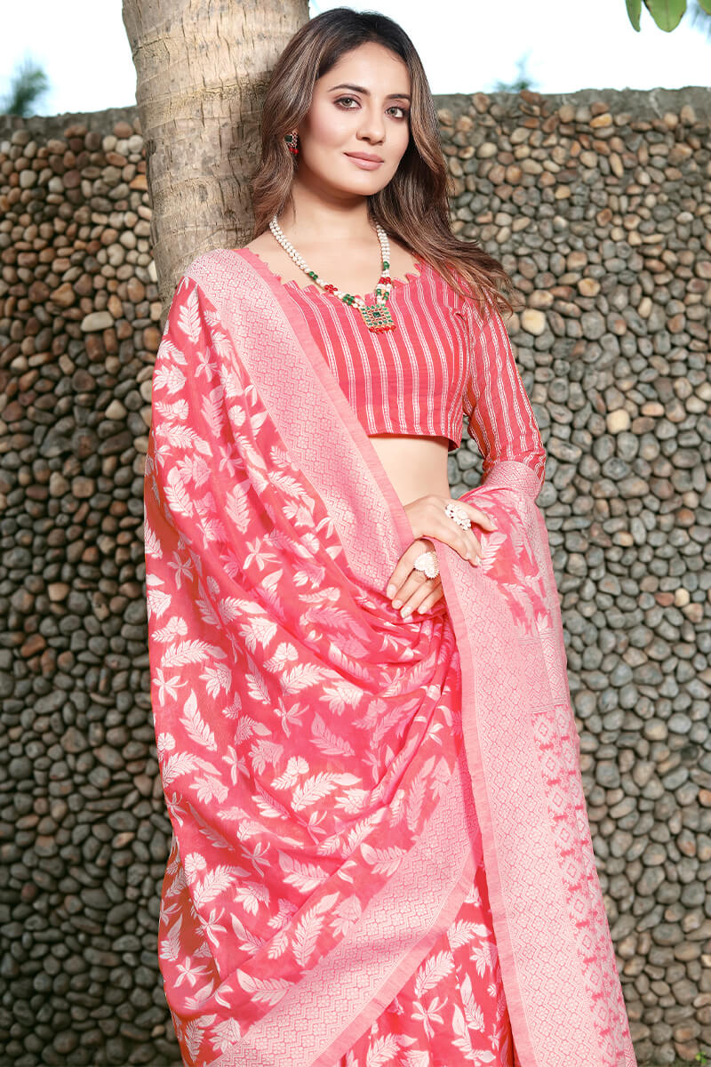 Breathtaking Pink Cotton Silk Saree With Delectable Blouse Piece