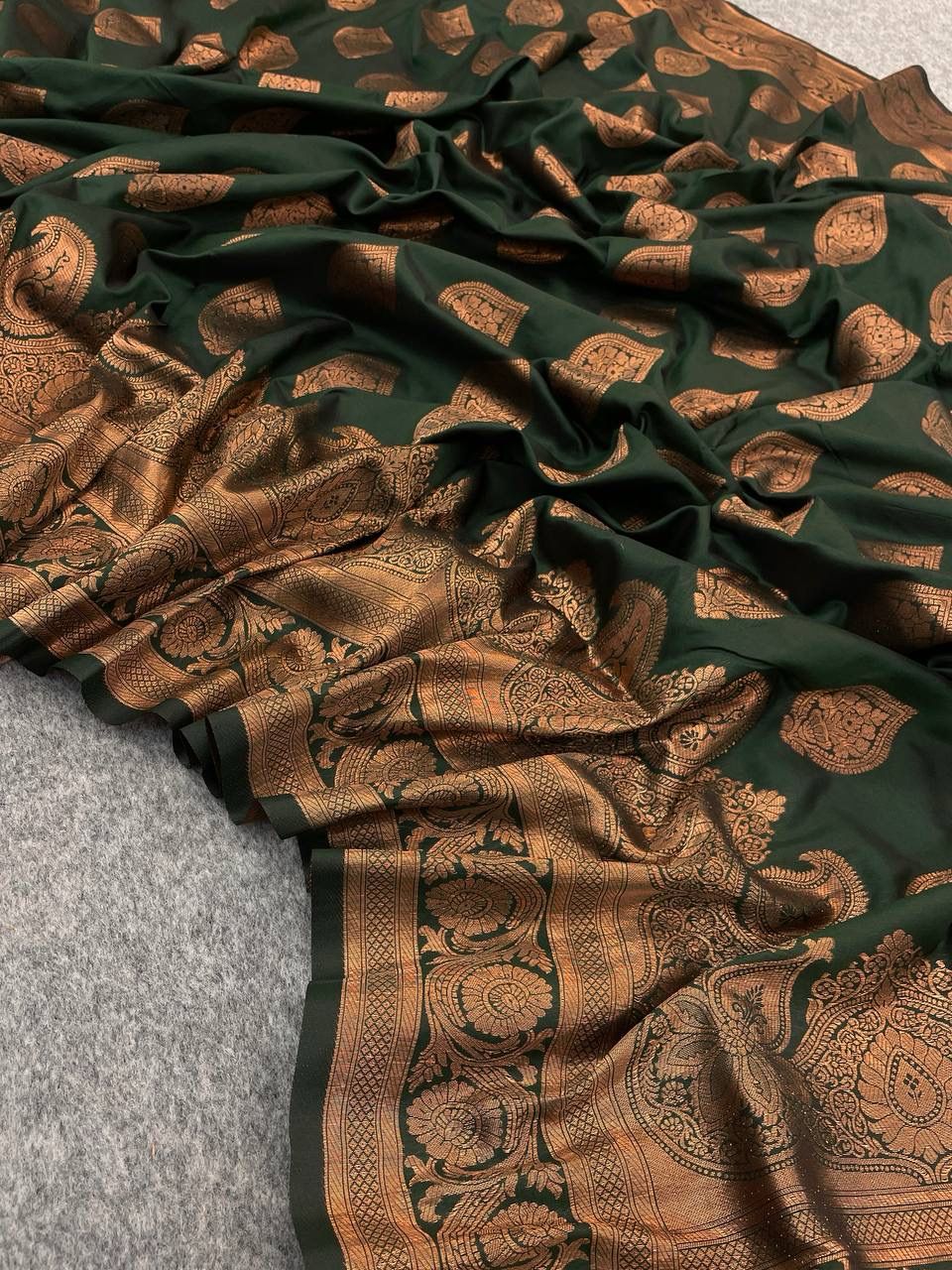 Bucolic Dark Green Soft Banarasi Silk Saree With Vibrant Blouse Piece