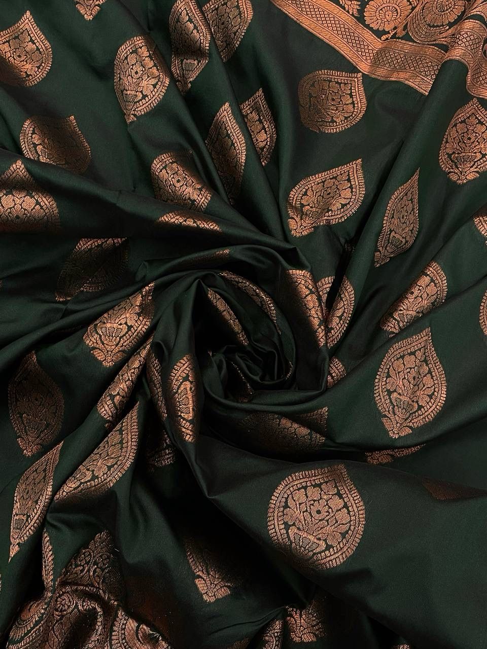 Bucolic Dark Green Soft Banarasi Silk Saree With Vibrant Blouse Piece