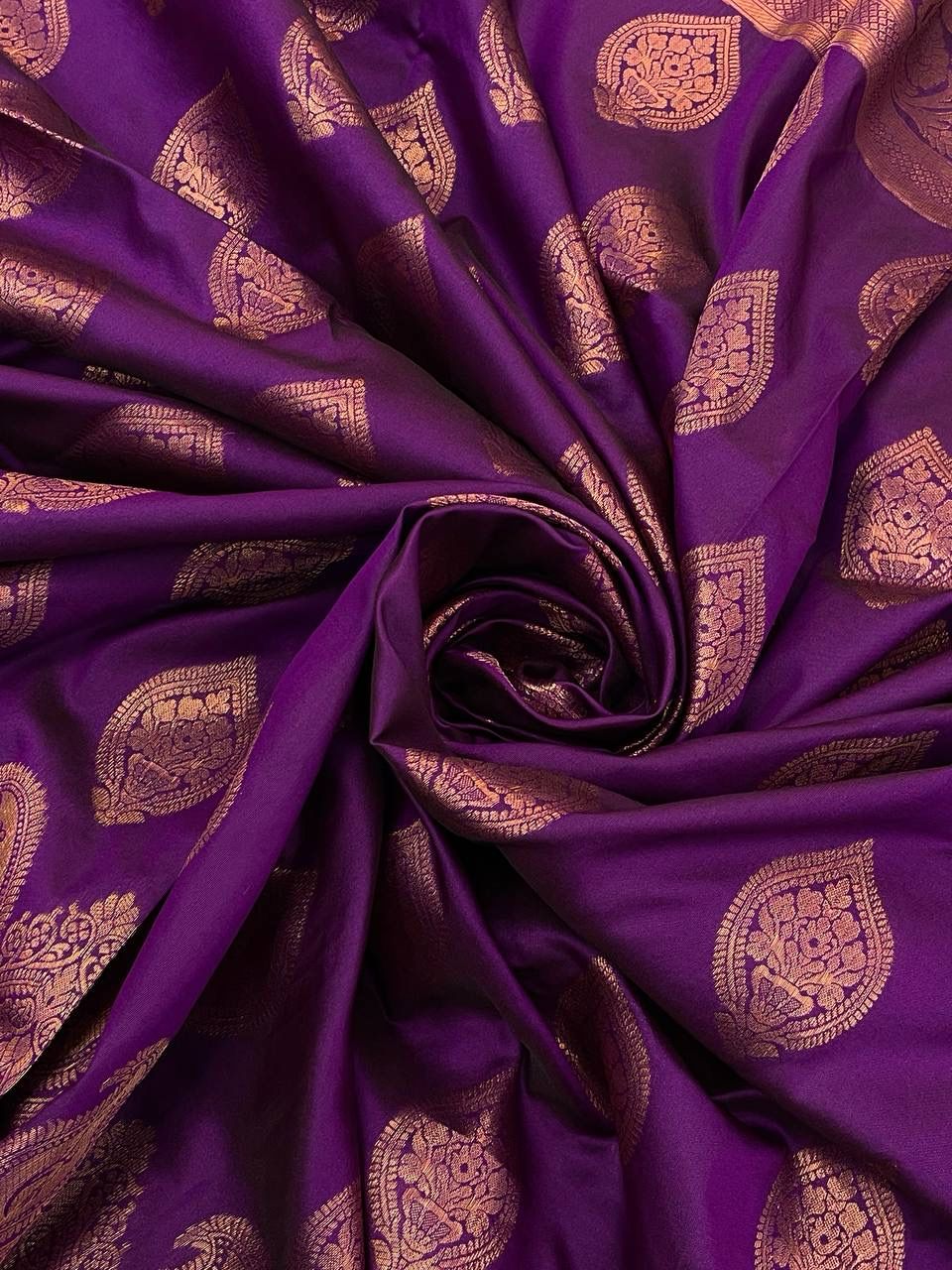 Dalliance Purple Soft Banarasi Silk Saree With Artistic Blouse Piece