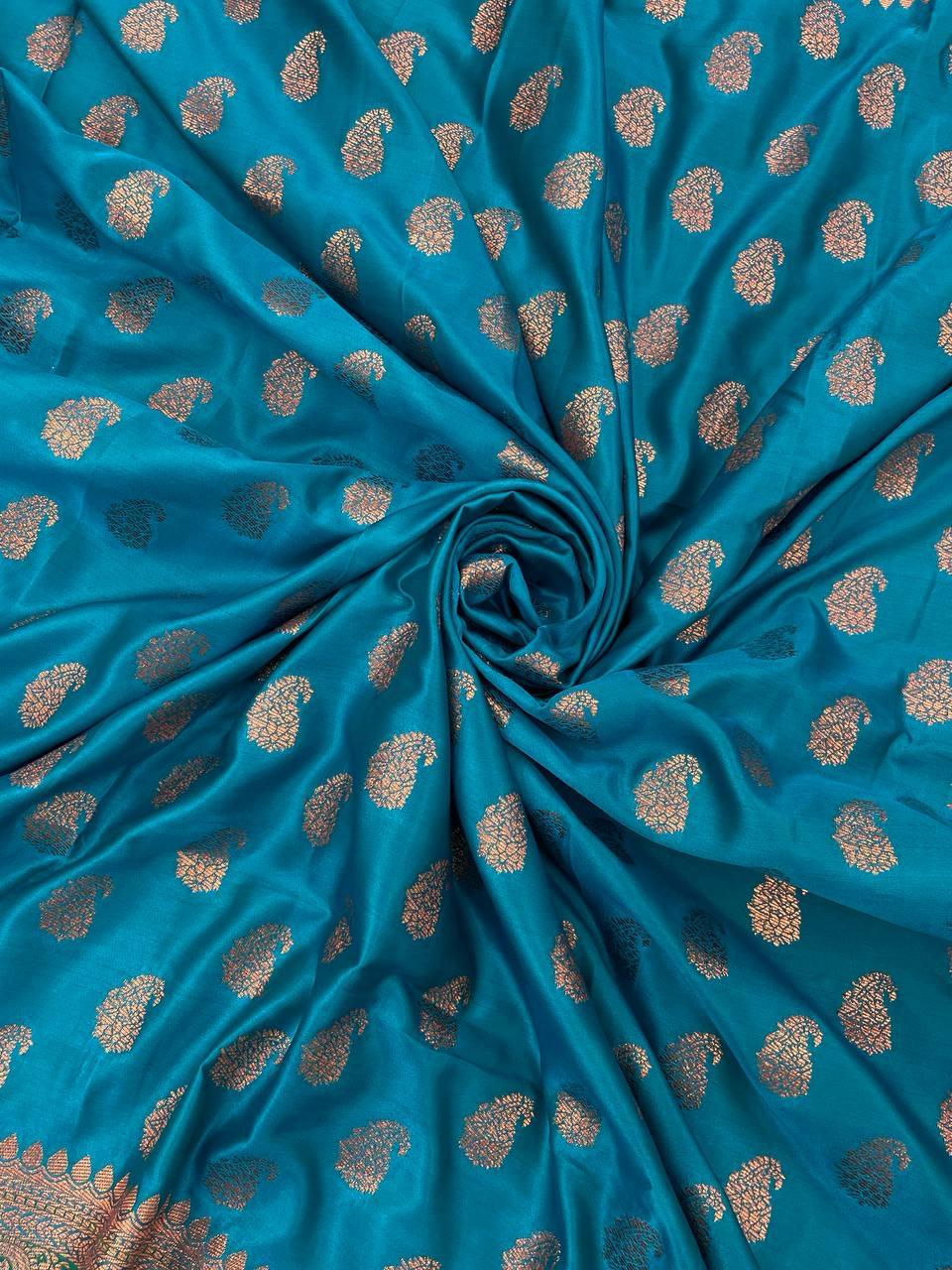 Entrancing extravagant Firozi Soft Banarasi Silk Saree With Rhapsodic Blouse Piece