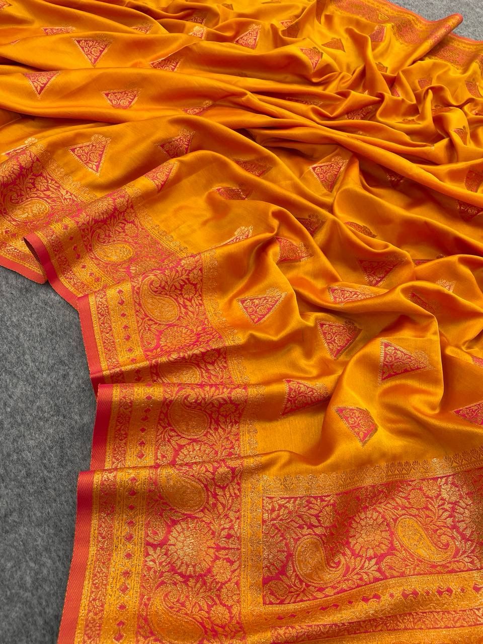 Adorable Yellow Soft Banarasi Silk Saree With Transcendent Blouse Piece