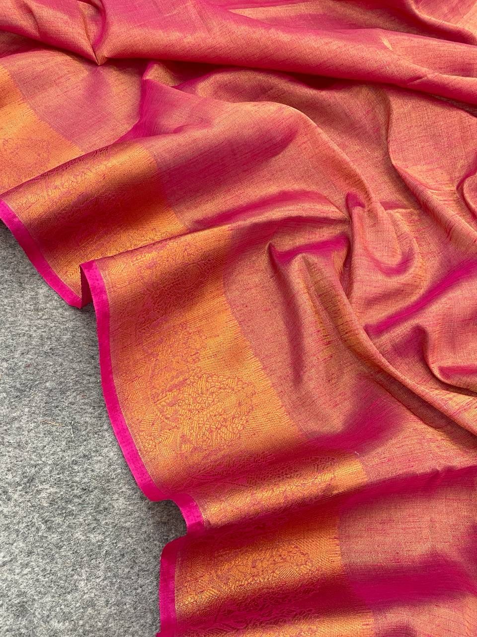 Glamorous Pink Cotton Silk Saree With Exquisite Blouse Piece