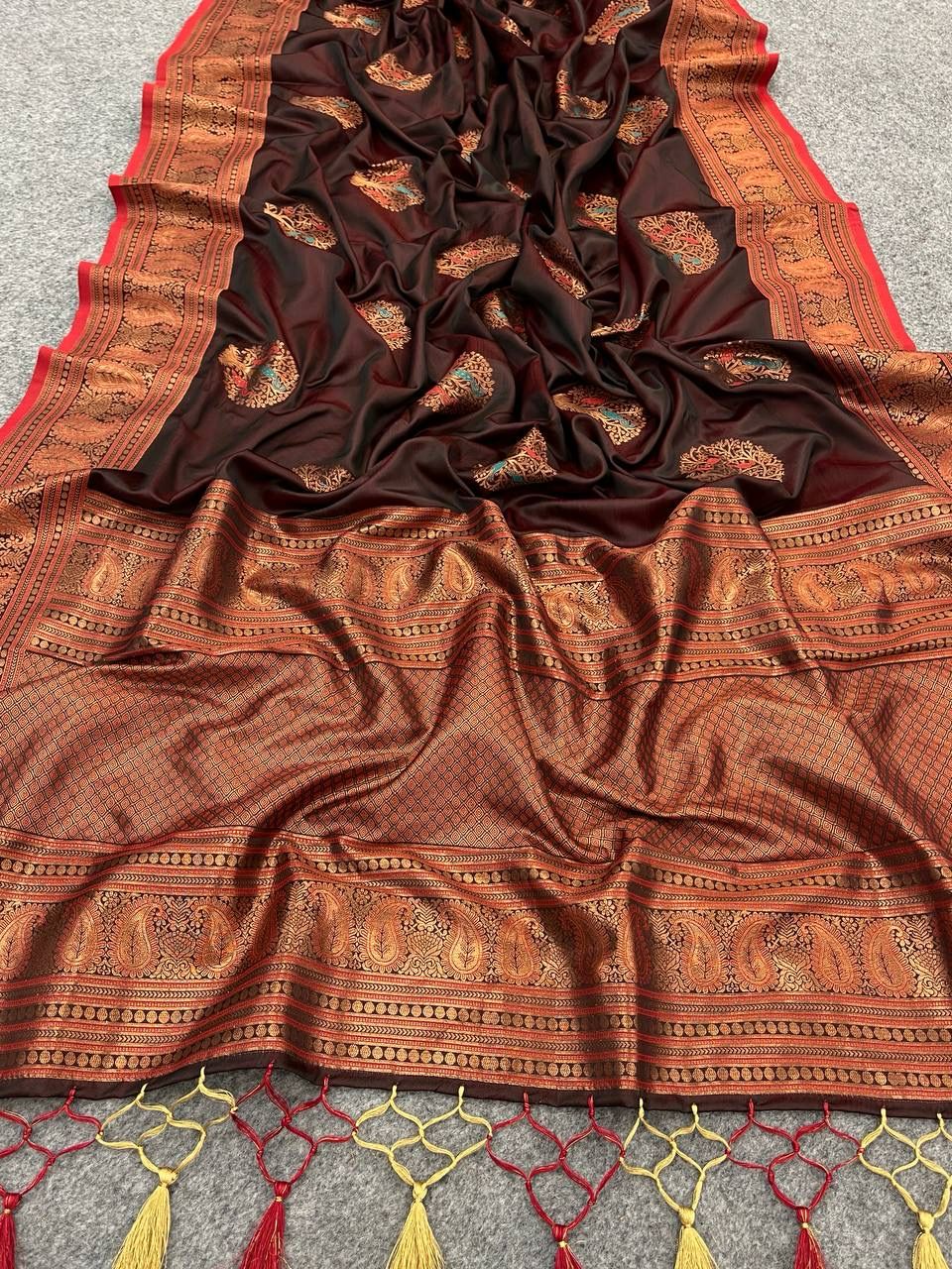 Vestigial Brown Soft Banarasi Silk Saree With Resplendent Blouse Piece