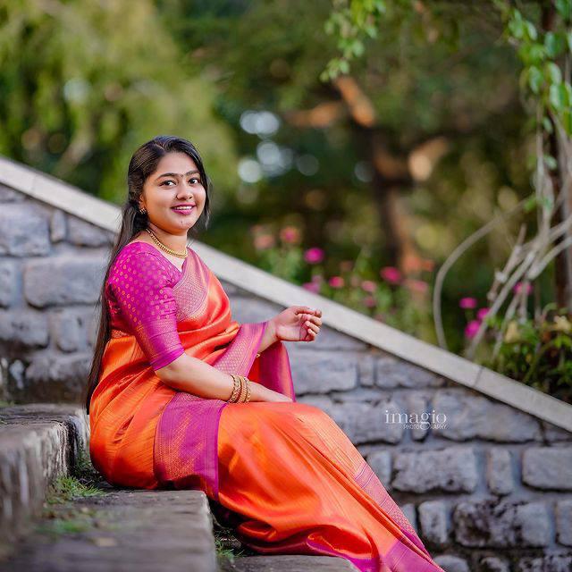 Inspiring Orange Soft Silk Saree With Captivating Blouse Piece