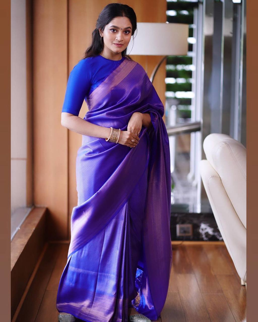 Smart Blue Soft Silk Saree With Staring Blouse Piece