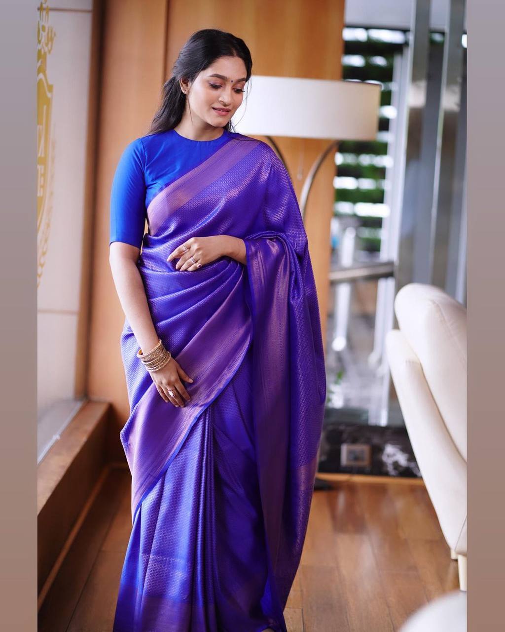 Smart Blue Soft Silk Saree With Staring Blouse Piece