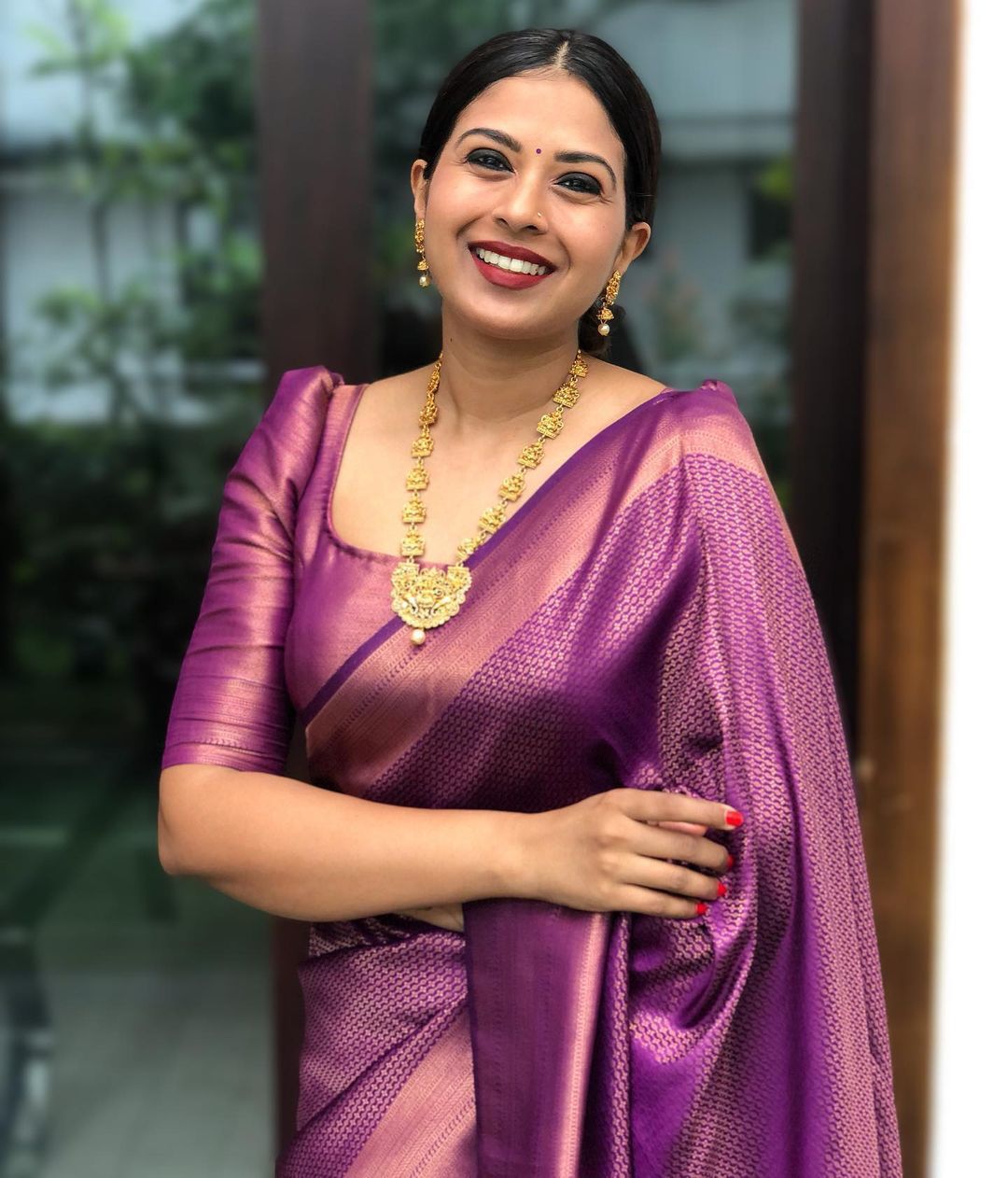 Twirling Purple Soft Silk Saree with Phenomenal Blouse Piece