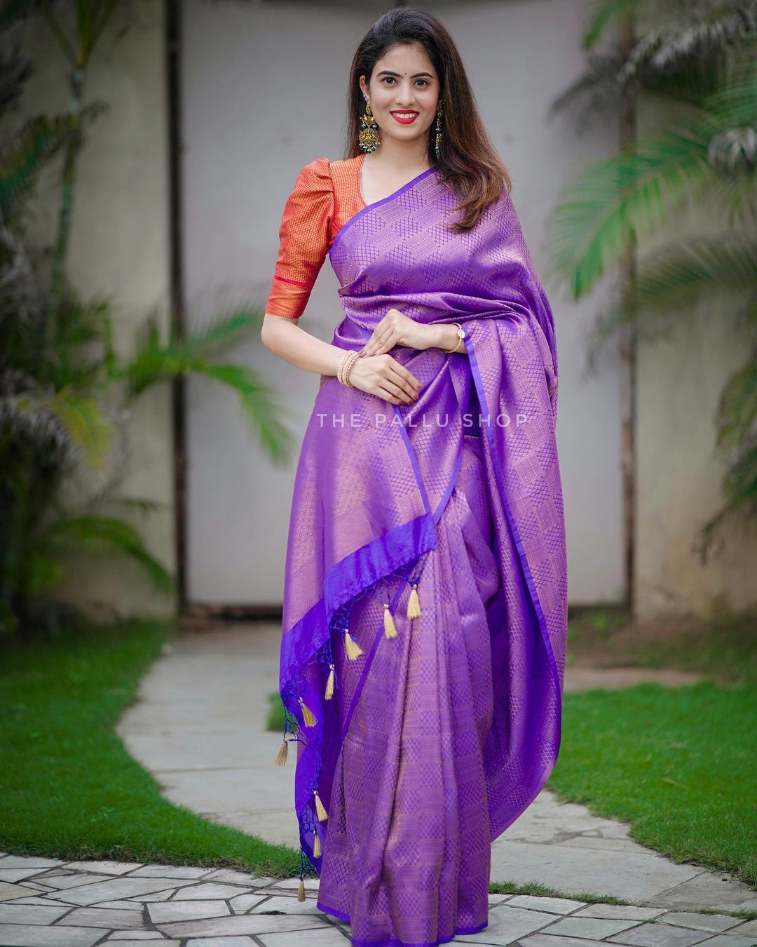 Luminous Royal Blue Soft Silk Saree with Dalliance Blouse Piece