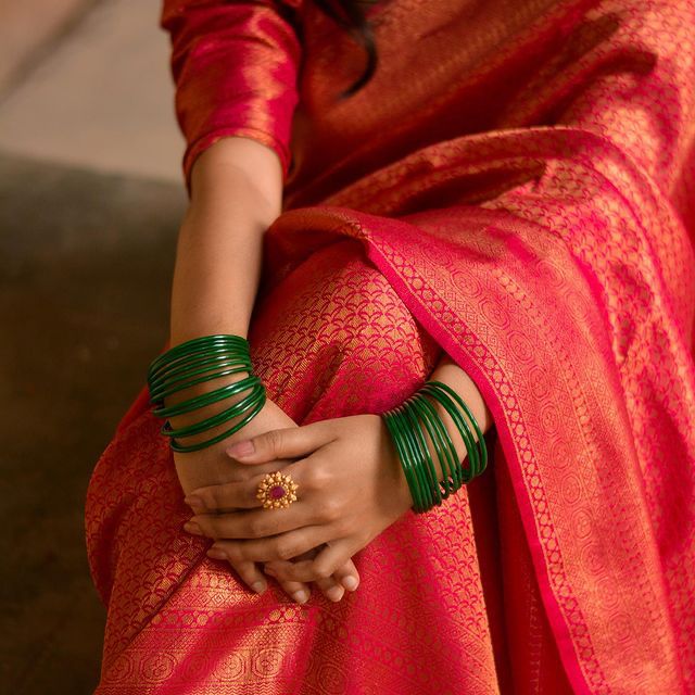 Epiphany Dark Pink Soft Silk Saree with Super Scintillating Blouse Piece