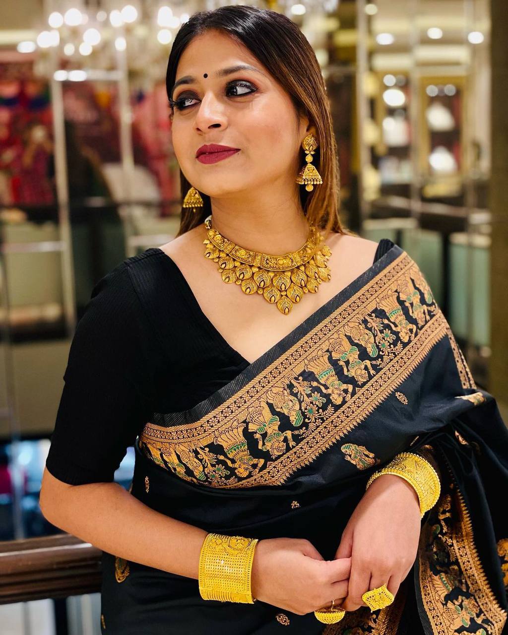 Exceptional Black Soft Banarasi Silk Saree With Embrocation Blouse Piece