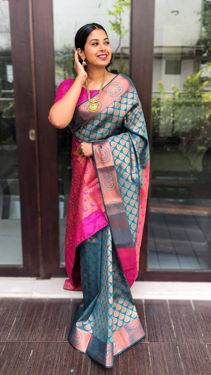 Impressive Rama Soft Silk Saree With Evocative Blouse Piece