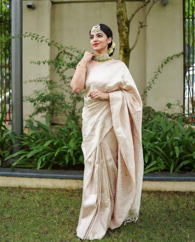 Verdant Beige Soft Silk Saree With Mellifluous Blouse Piece