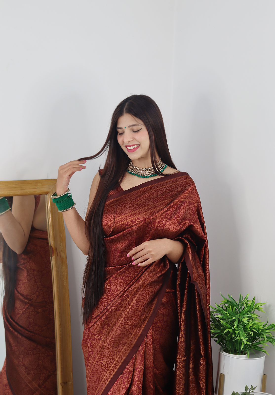 Whimsical Maroon Soft Silk Saree With Groovy Blouse Piece